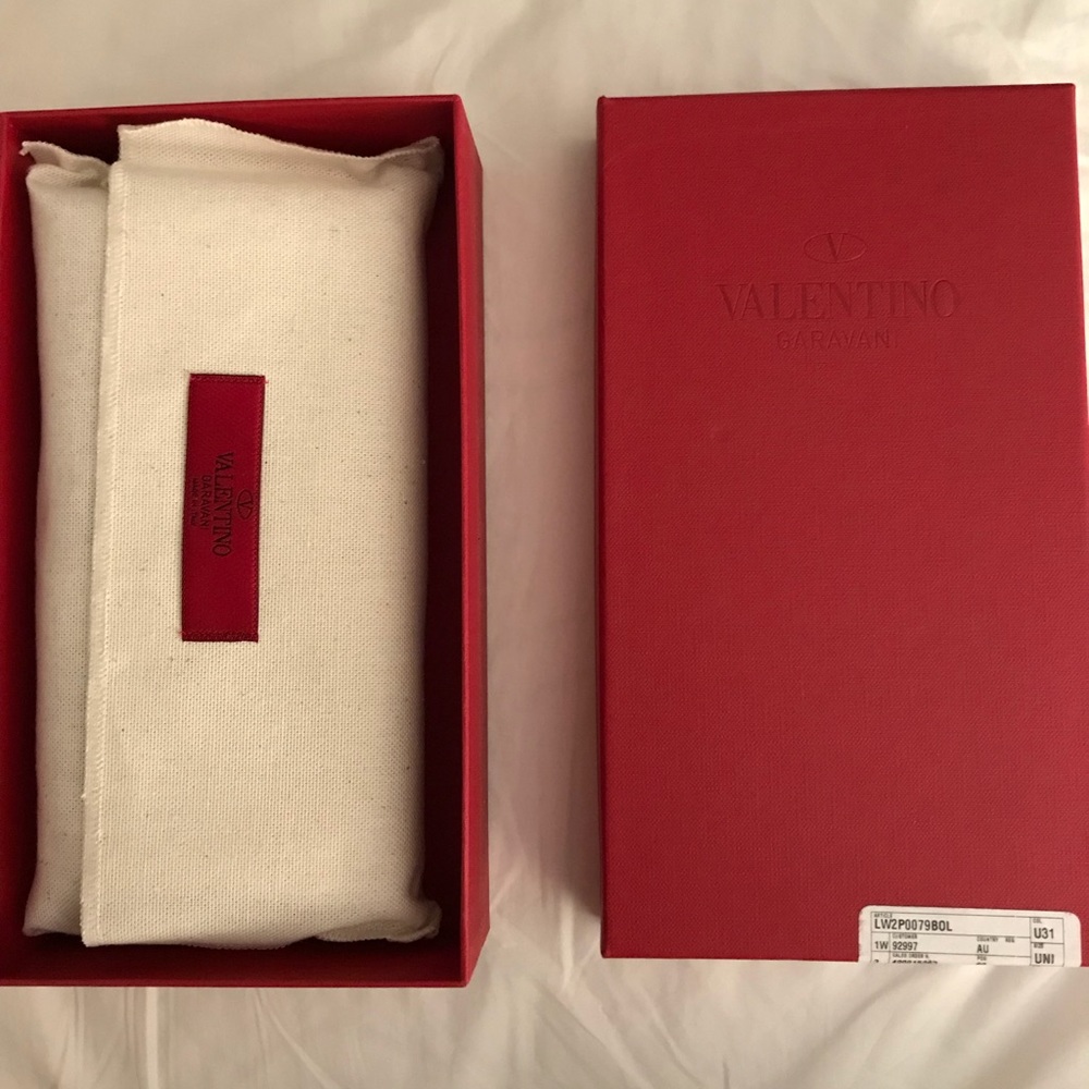 Valentino Wallet - Picture 4 of 8