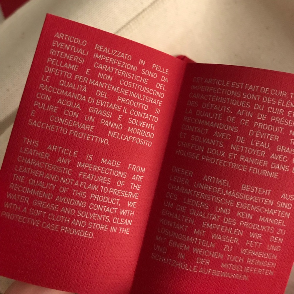 Valentino Wallet - Picture 8 of 8