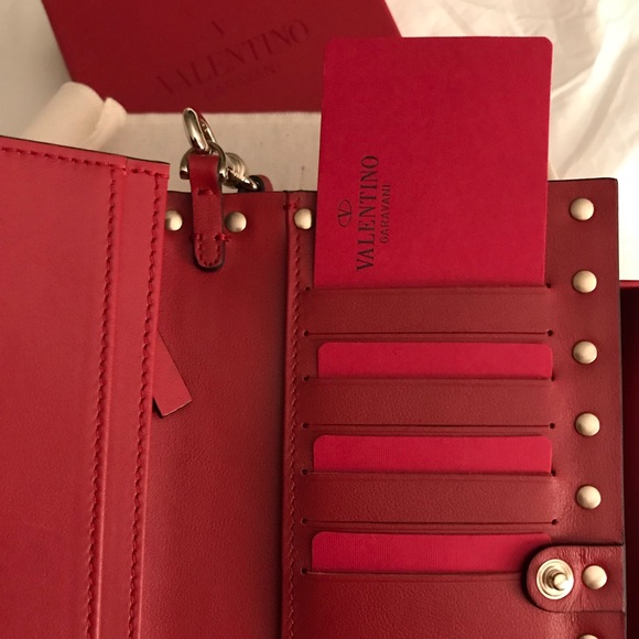 Valentino Wallet - Picture 5 of 8