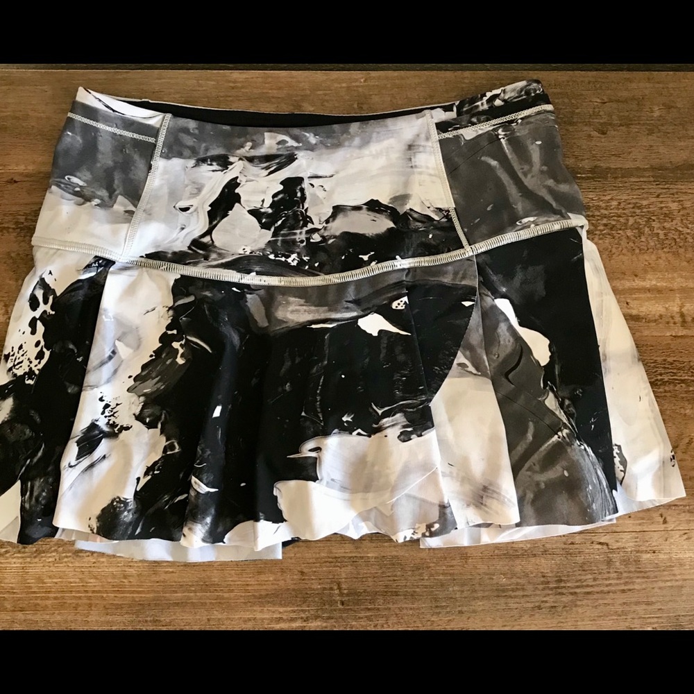 Lululemon tennis skirt