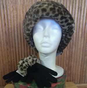 🛍 BLOWOUT SALE 👒 LEOPARD HAT SET