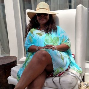 Meet your Posher, Lynda