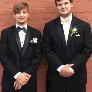 Meet your Posher, Grant