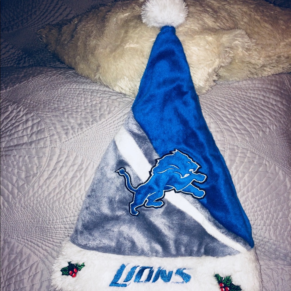 Detroit Lions Santa hat