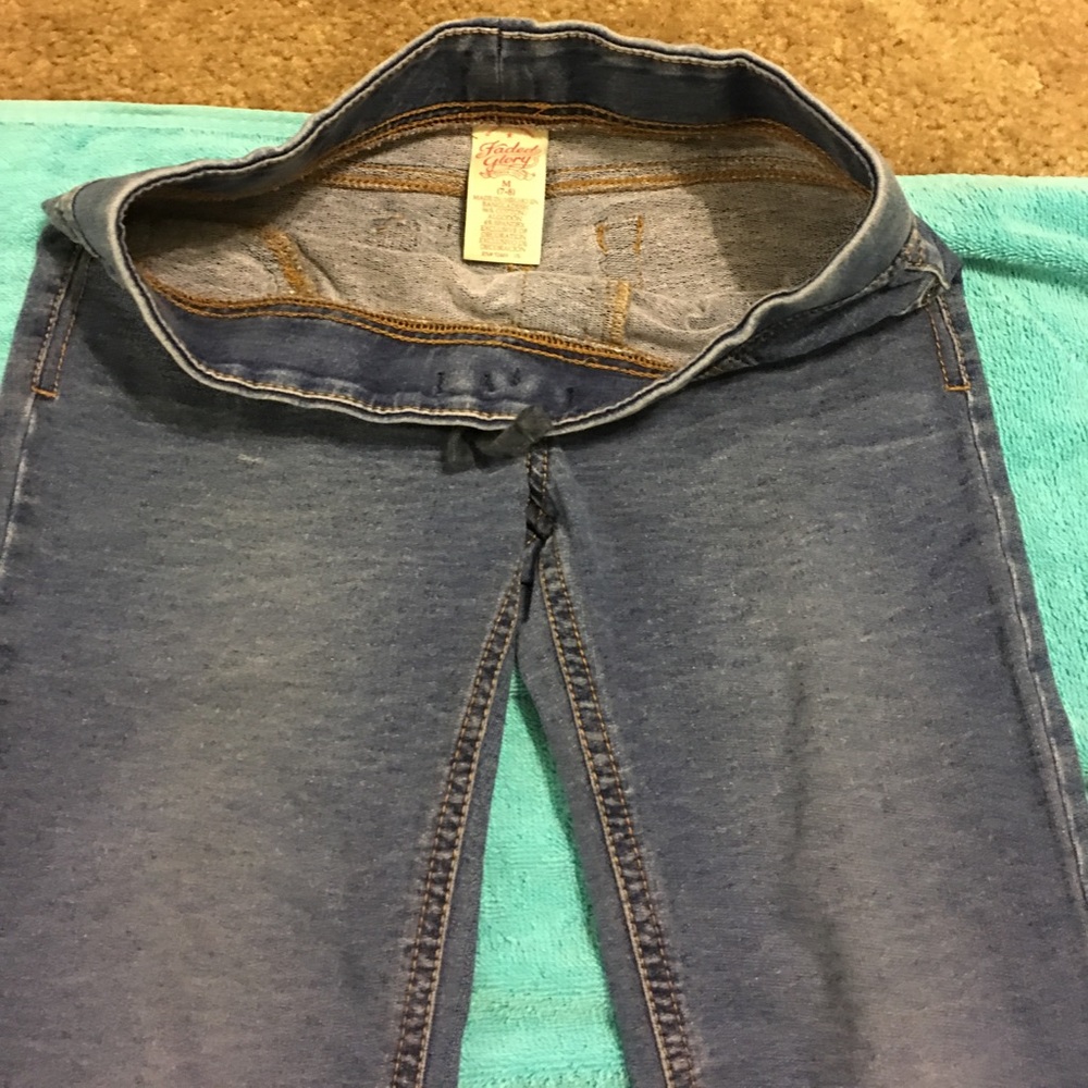 Jeans - Picture 3 of 3