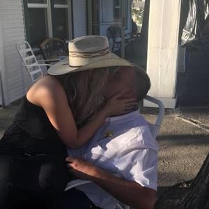 Meet your Posher, Whitney