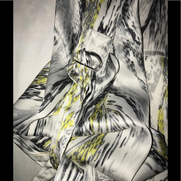 Calvin Klein multi colored blouse - Picture 3 of 5