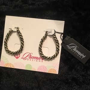 Premier Designs Earrings
