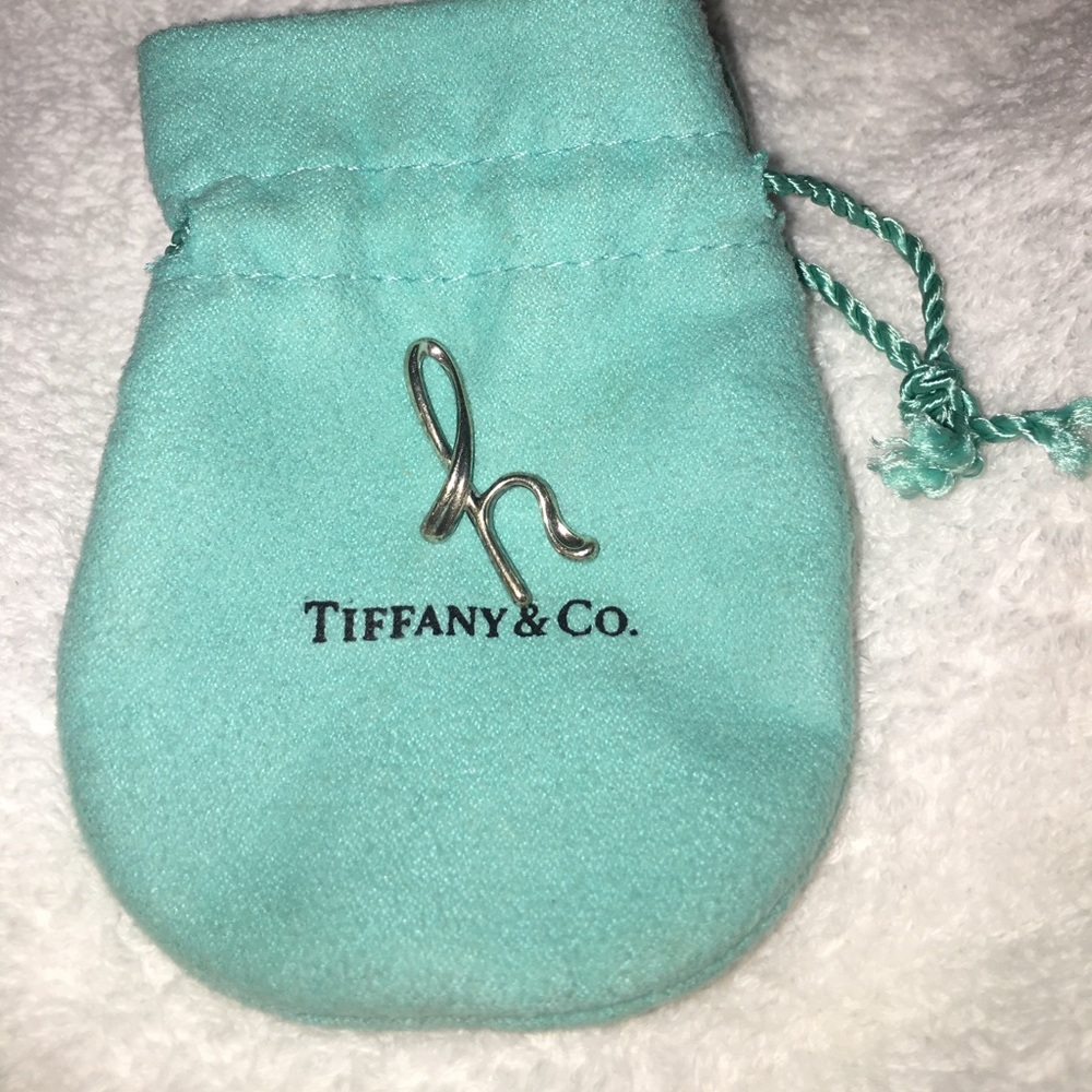Elsa perelli pendant H authentic. Tiffany & co