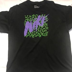 Nike T-shirt