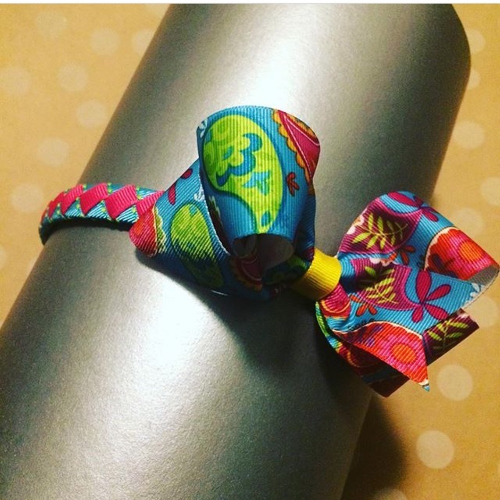 Girls hair accessories