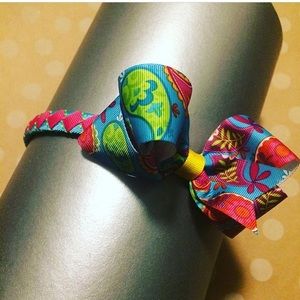 Girls hair accessories