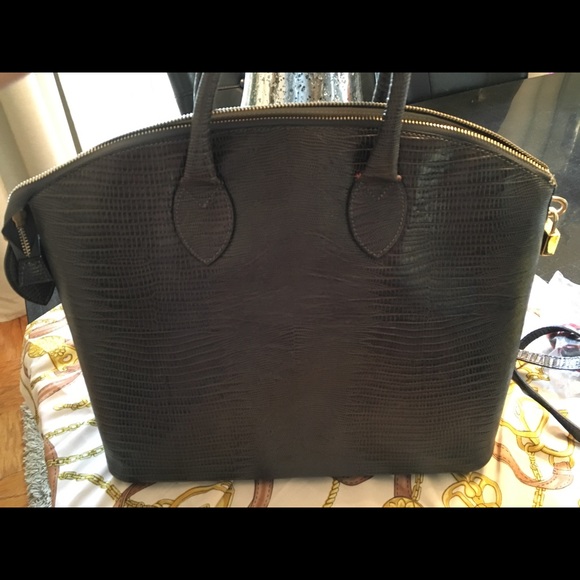 ✨Beautiful Valentino bag✨ - Picture 5 of 6