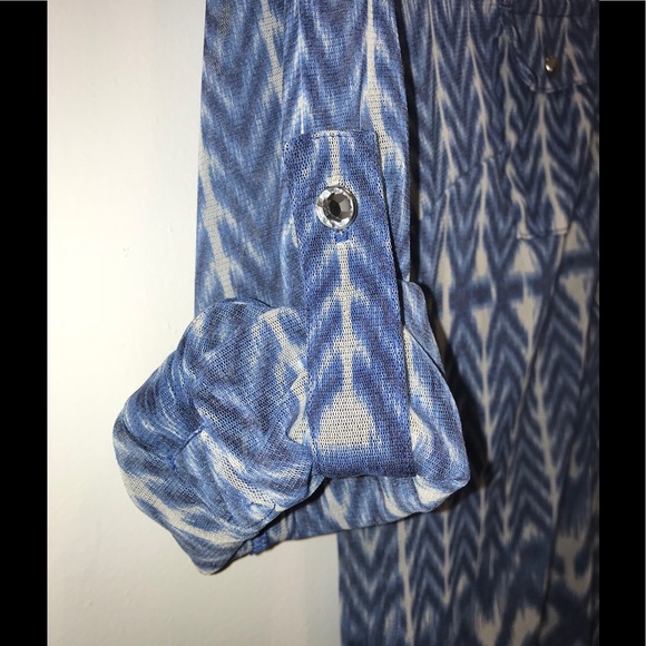 Multi colored blouse - Picture 4 of 4