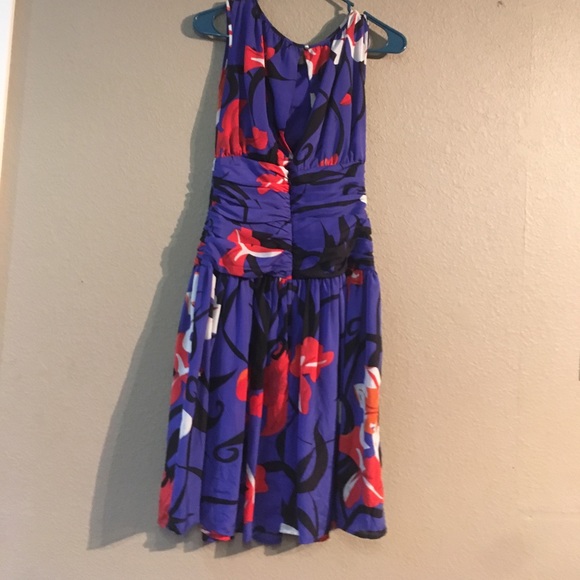 Issa London | Dresses | Blue Red Black White Issa London Size 6 Midi ...