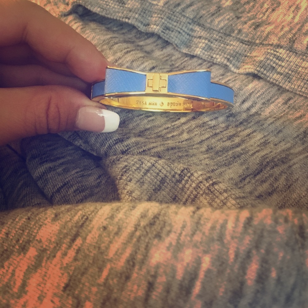 Beautiful Kate Spade Bow Bracelete