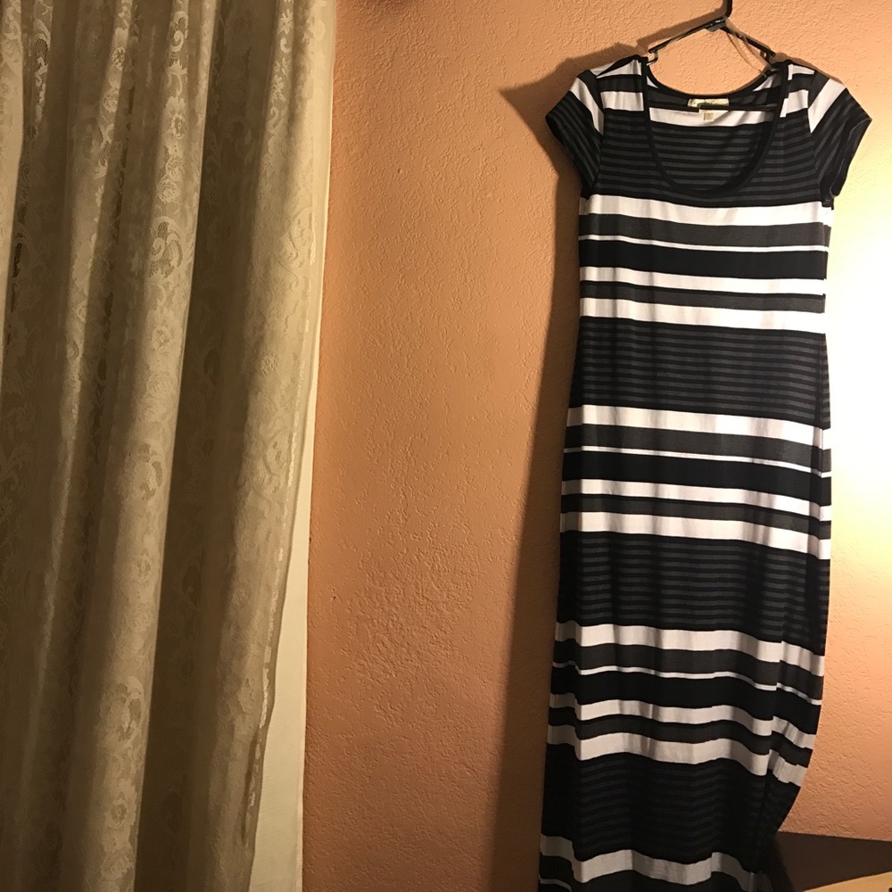 Black, white and grey Maxi dress