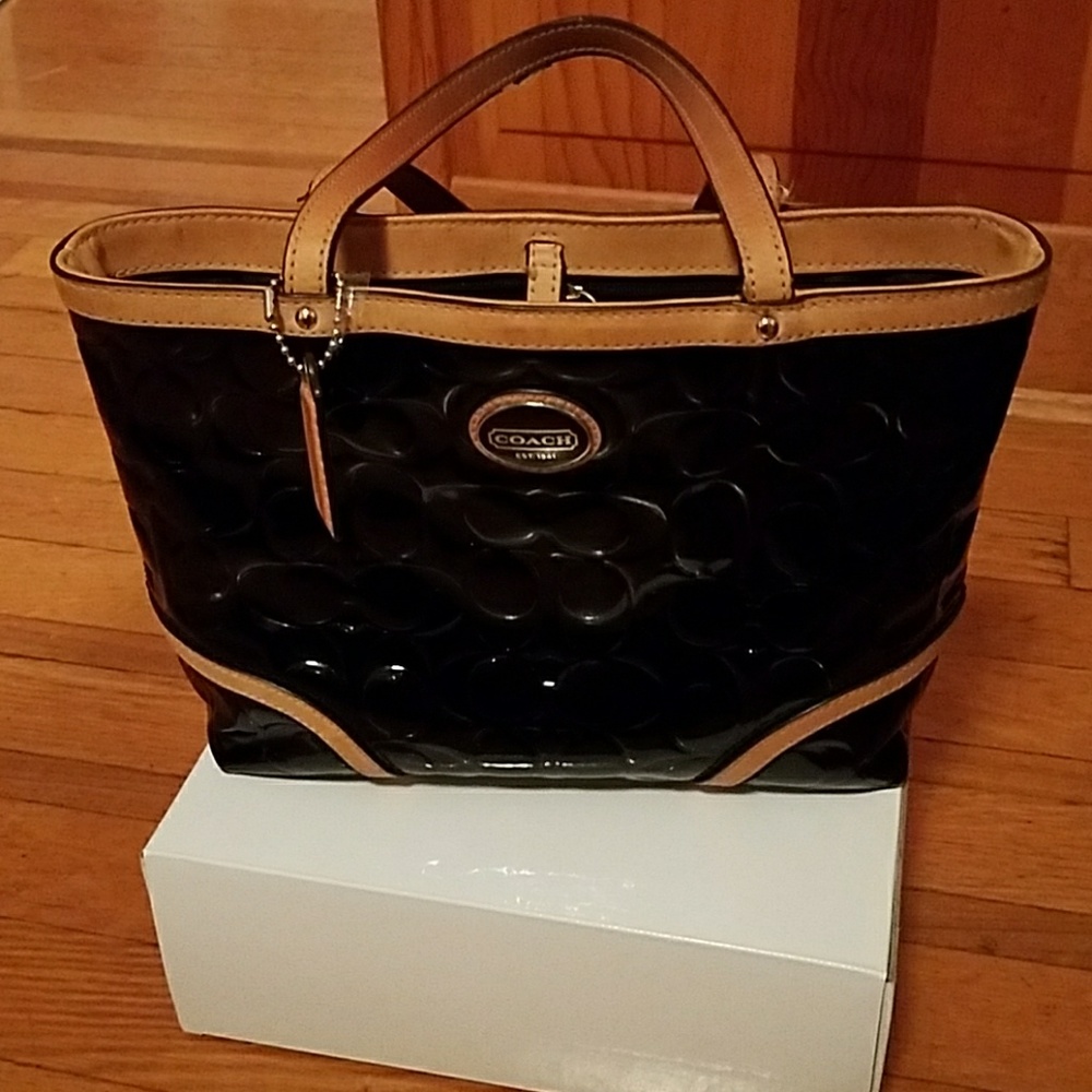 Authentic Coach Petite Tote handbag