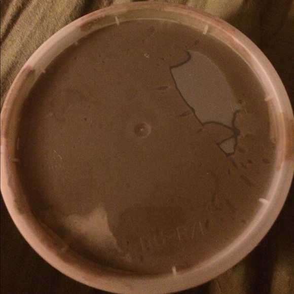 Chocolate scented butter slime - Picture 2 of 4