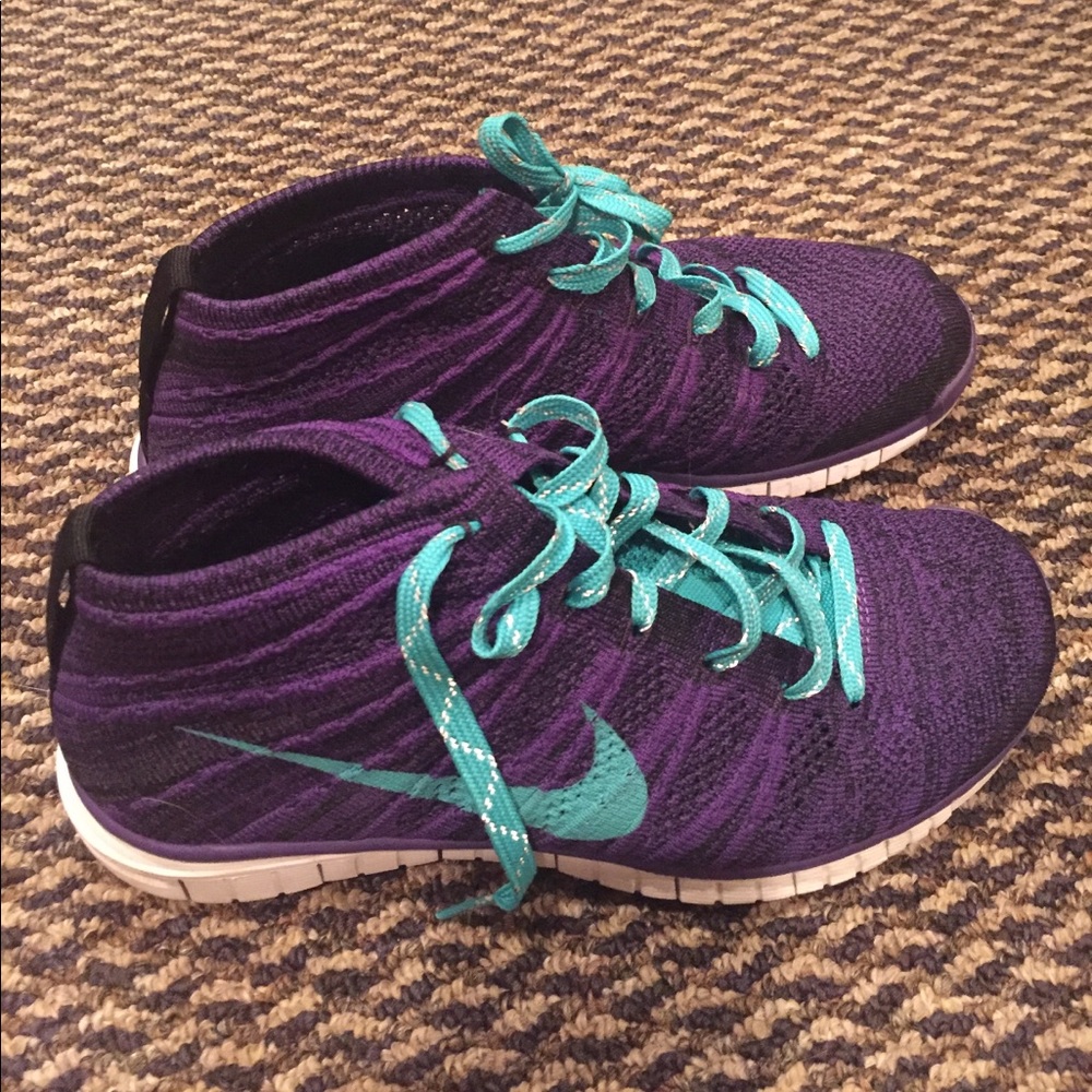 Flyknit Chukka sneakers