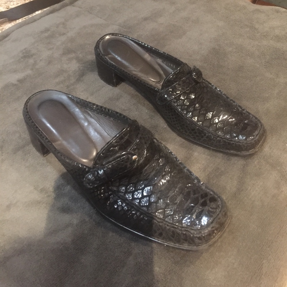 Shoes - Stuart Weitzman