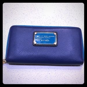 Marc Jacob’s Wallet!