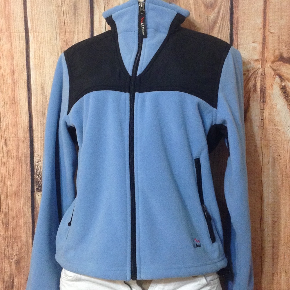 L L Bean outdoors jacket size M