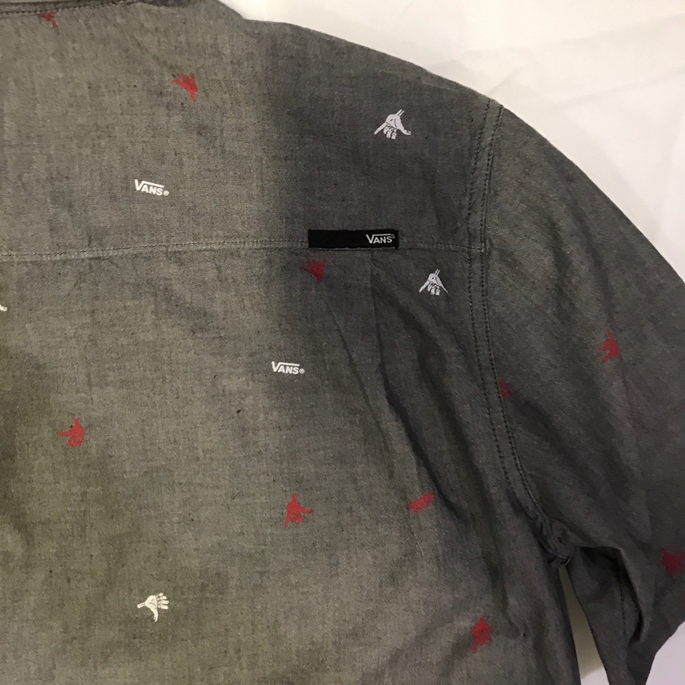Vans shirt sleeve shirt