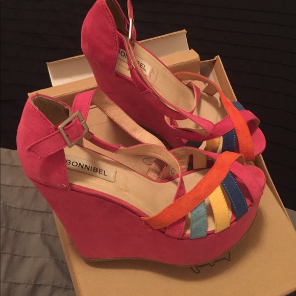 Shoes - Picture 2 of 2