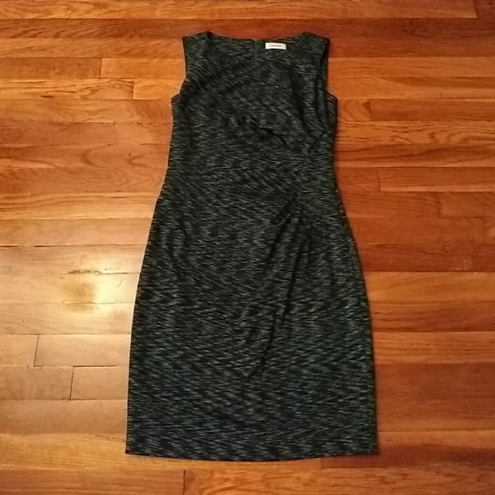 Blue patterned size 6 Calvin Klein dress