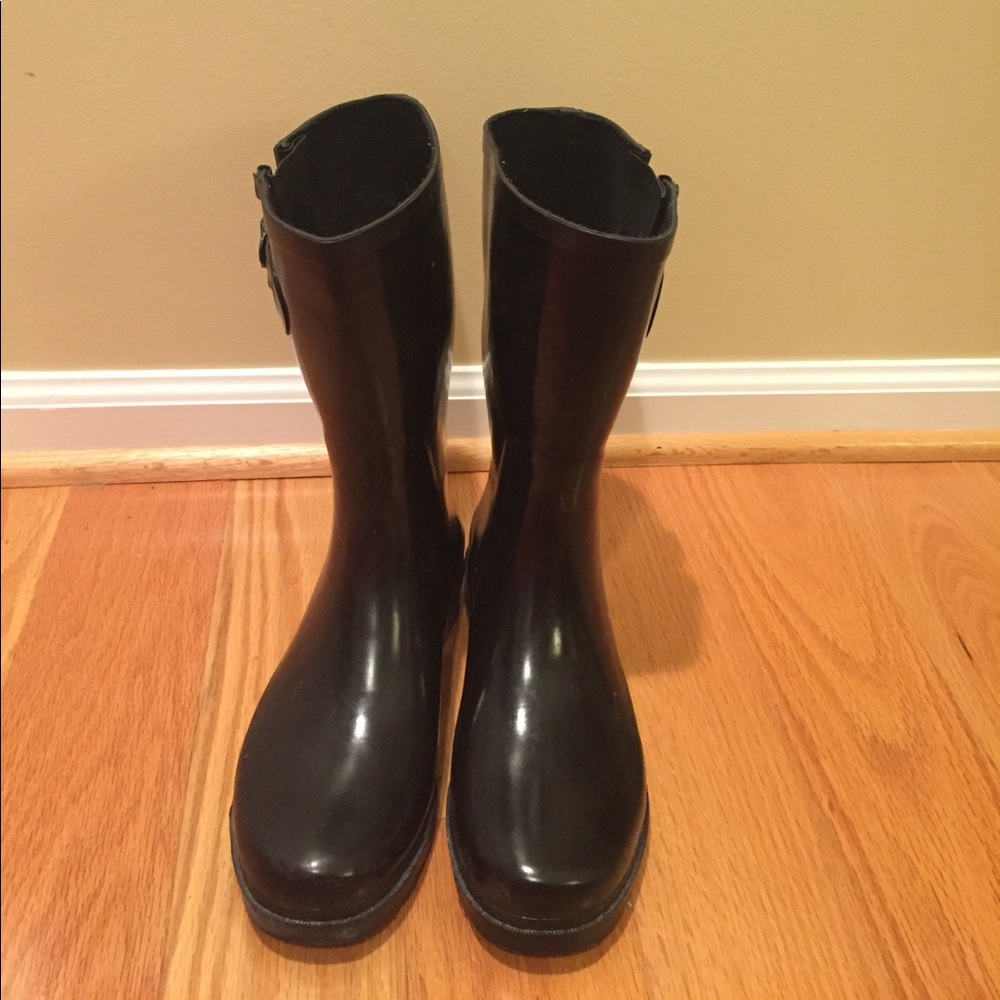 Black Rain Boots Size 9
