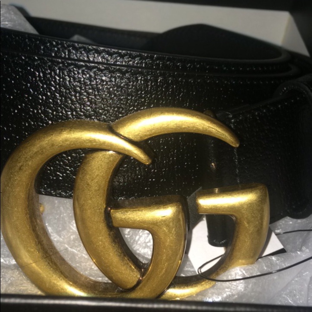 Gucci Double G Black leather belt.