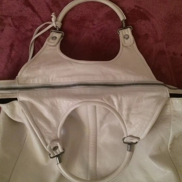 💯% Authentic BALENCIAGA CityChic Hobo Handbag - Picture 2 of 8