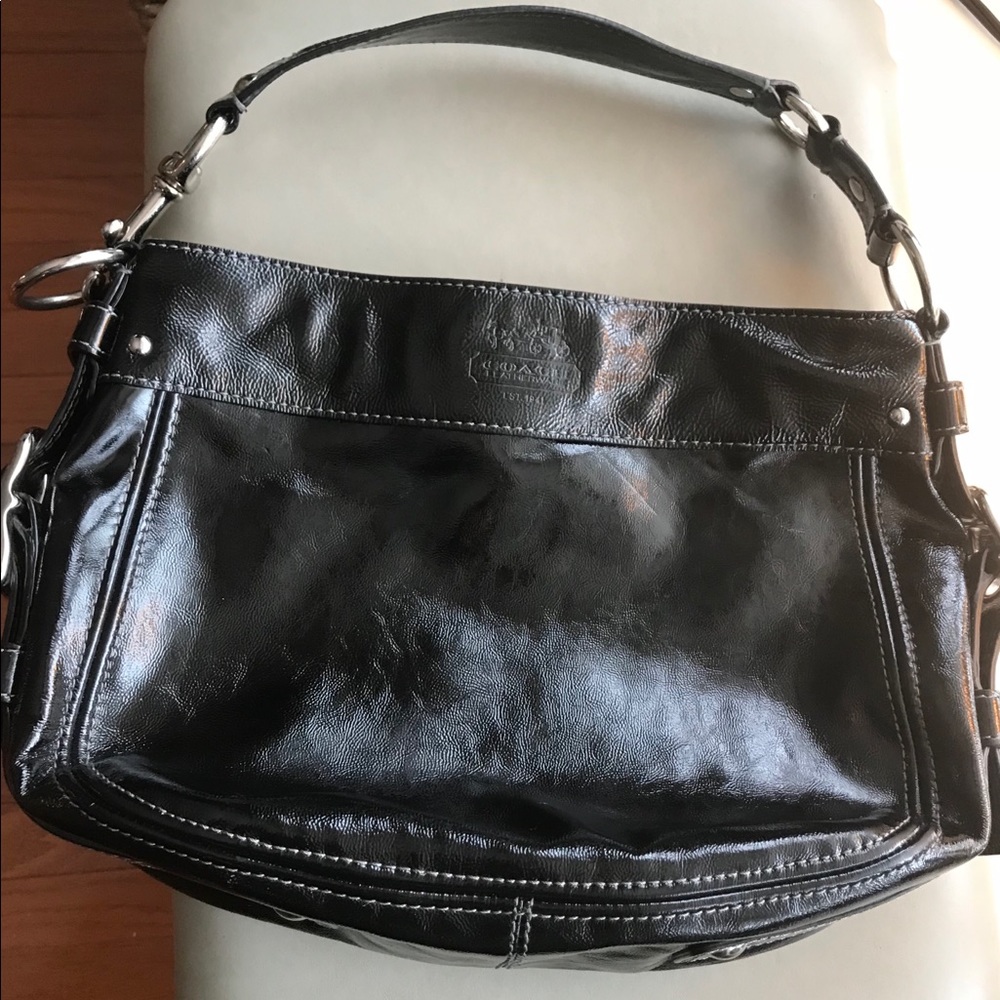 Authentic coach bag with fuchsia liner