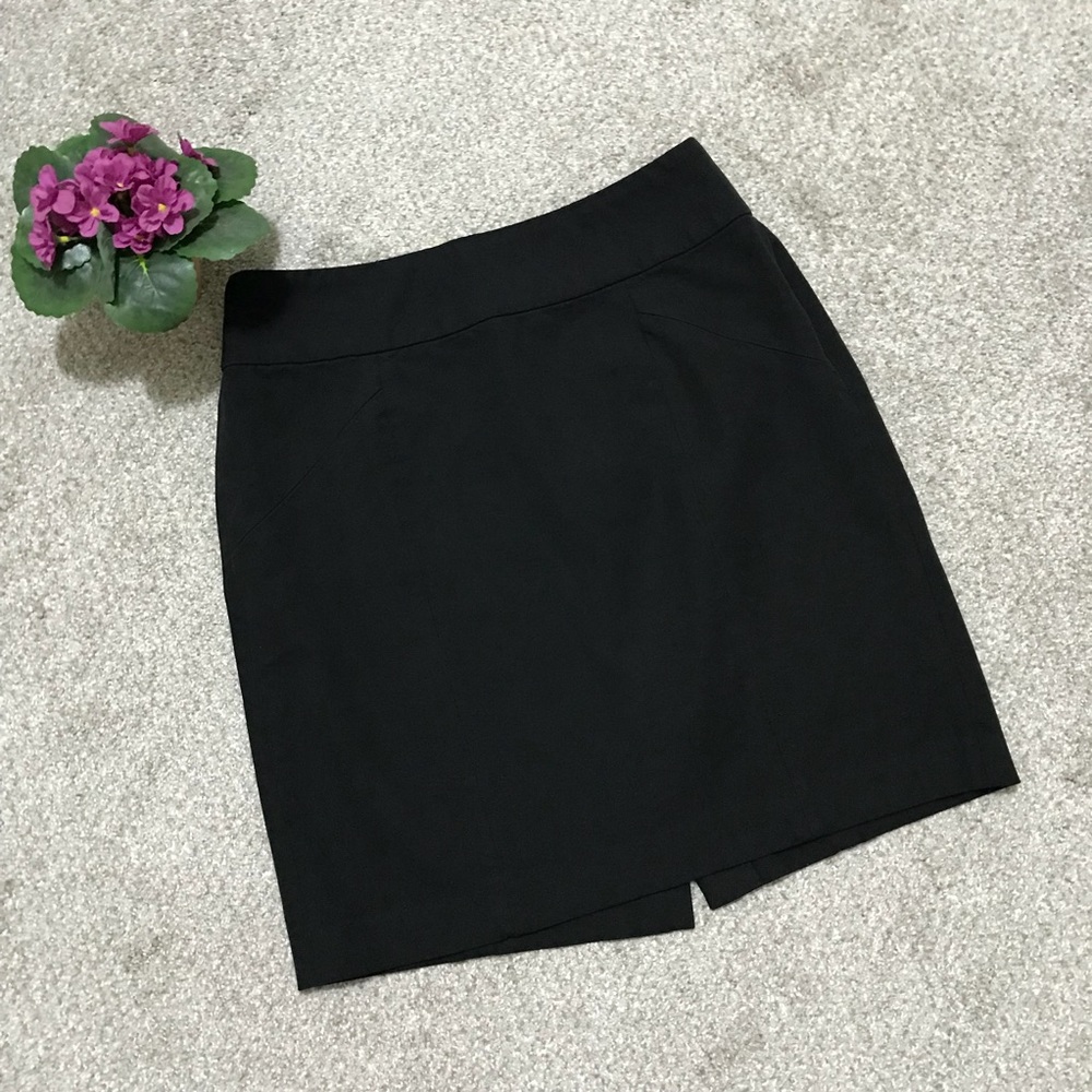 Banana Republic Black Pencil Skirt