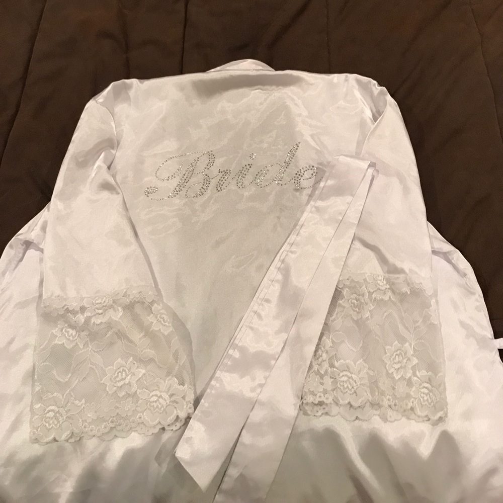 Bride wedding day robe