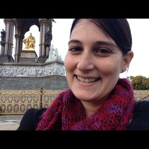 Meet your Posher, Melanie