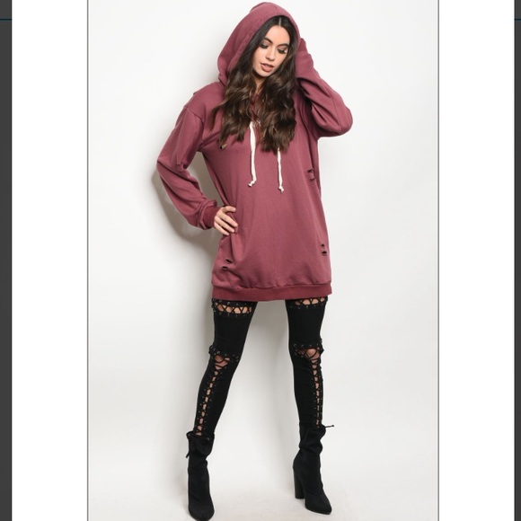 Burgundy Oversized Hooded Sweatshirt - Picture 2 of 4