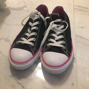 Converse black with pink stripe