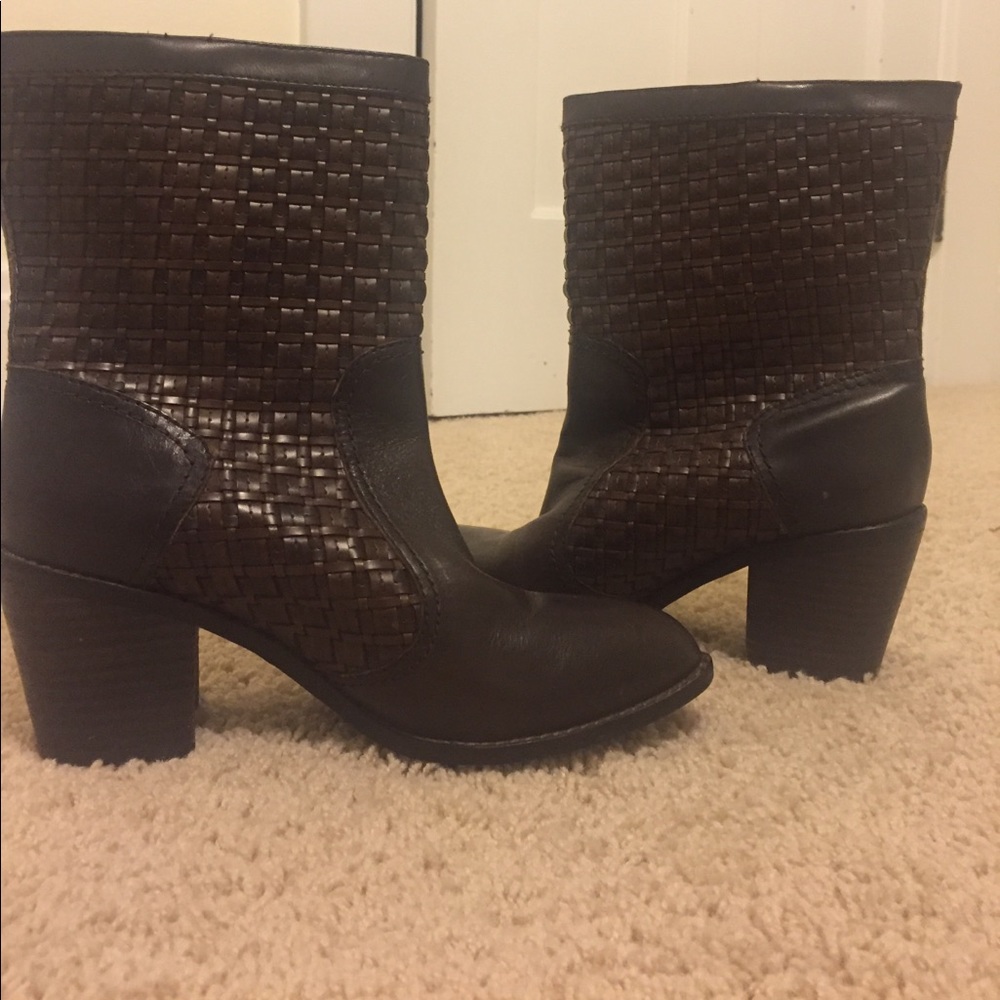 DMSX by Donald J Pliner Tev Boot sz 8