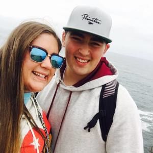 Meet your Posher, Taylor