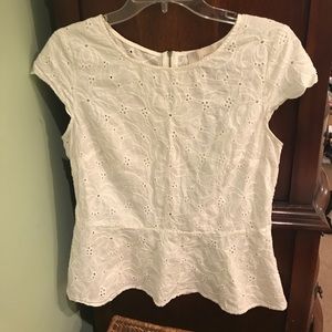White eyelet peplum cotton top, pretty!