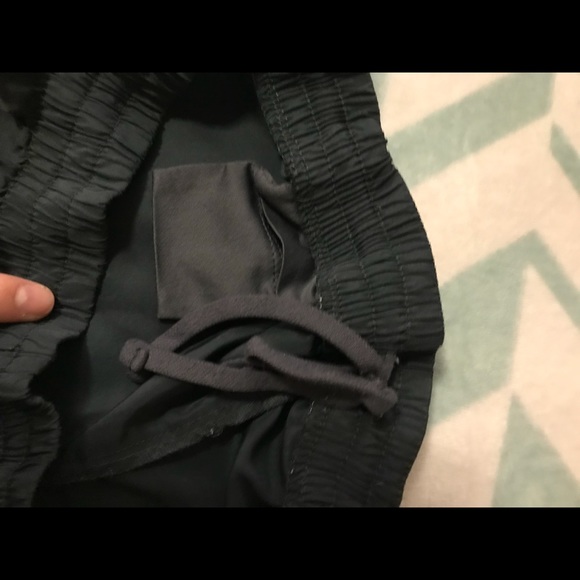 Shorts 💎 - Picture 4 of 4