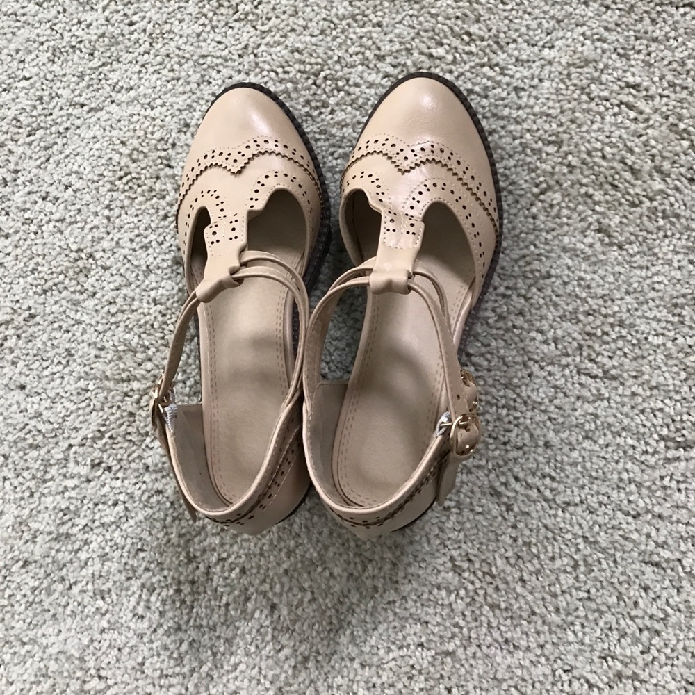Platform shoes