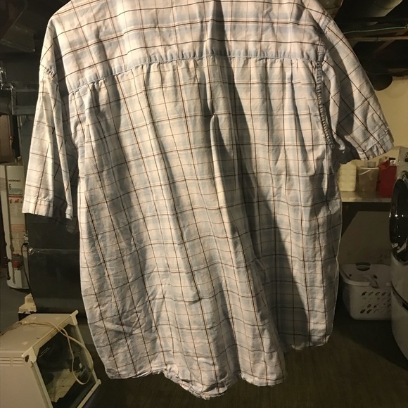 Nice button down shirt - Picture 3 of 4