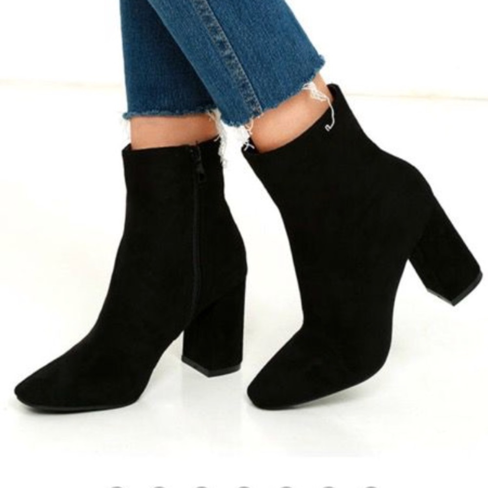 Ankle black boots