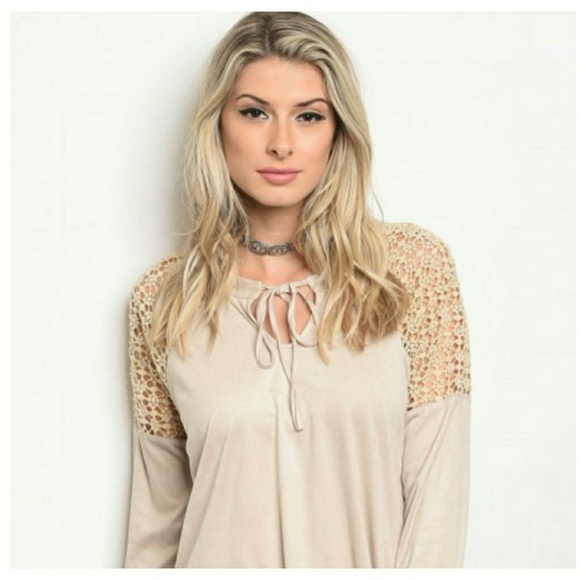 Crocheted Shoulder - Long Sleeve - Picture 8 of 8