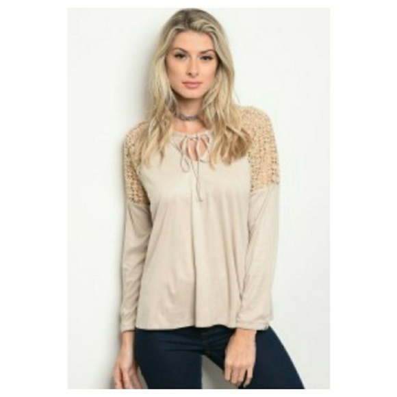 Crocheted Shoulder - Long Sleeve - Picture 6 of 8