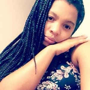 Meet your Posher, Mirlande aisha