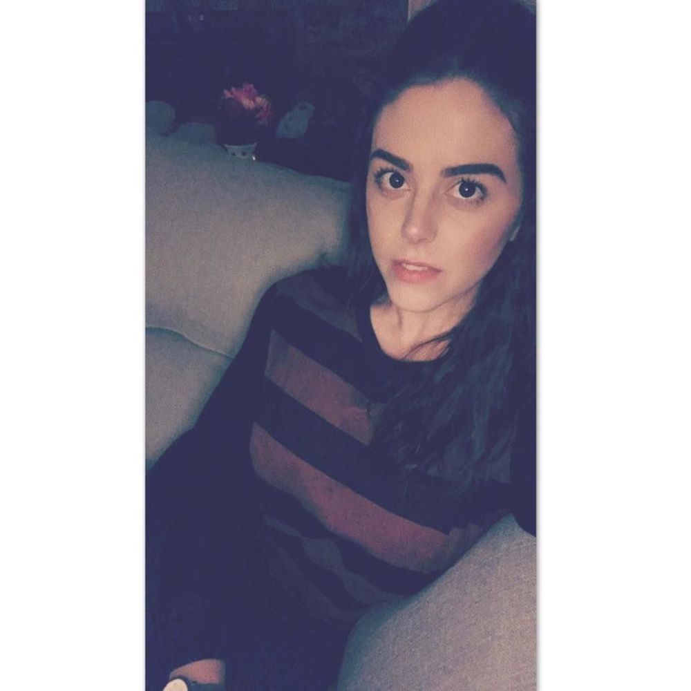 Meet your Posher, Alexis